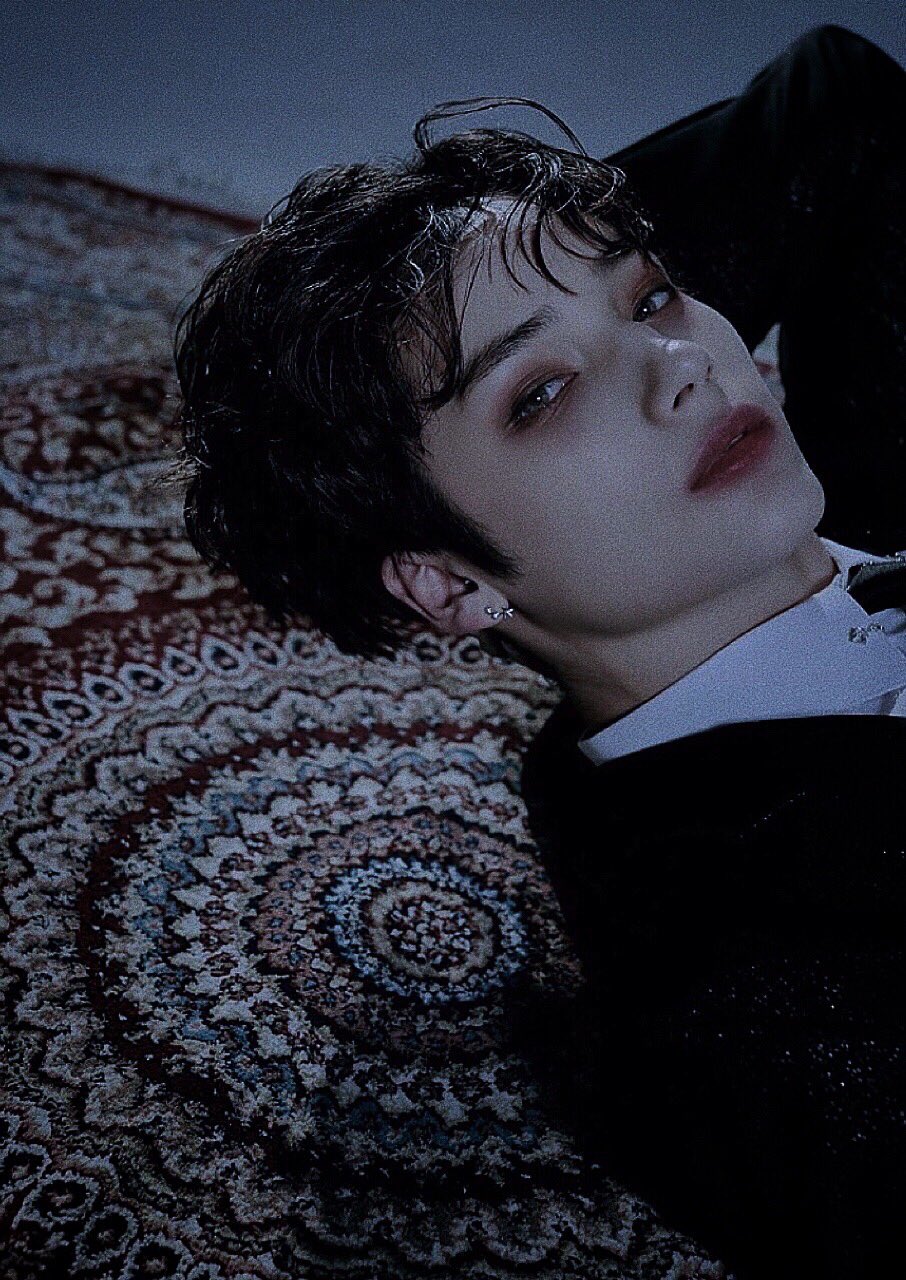 [잡담] 투바투 할로윈 뱀파이어 지비지비 보고싶다 | 인스티즈