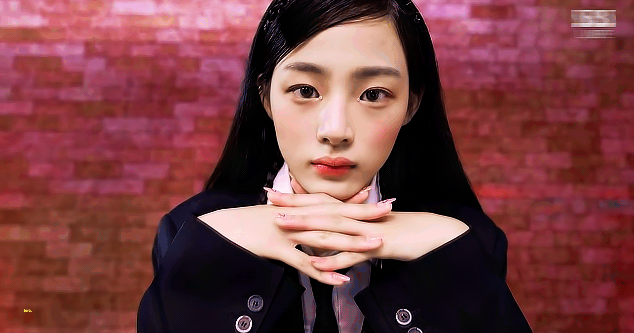 [잡담] 김민지 쿠키 얼빡 움짤 긁어 모았다😇😇 | 인스티즈