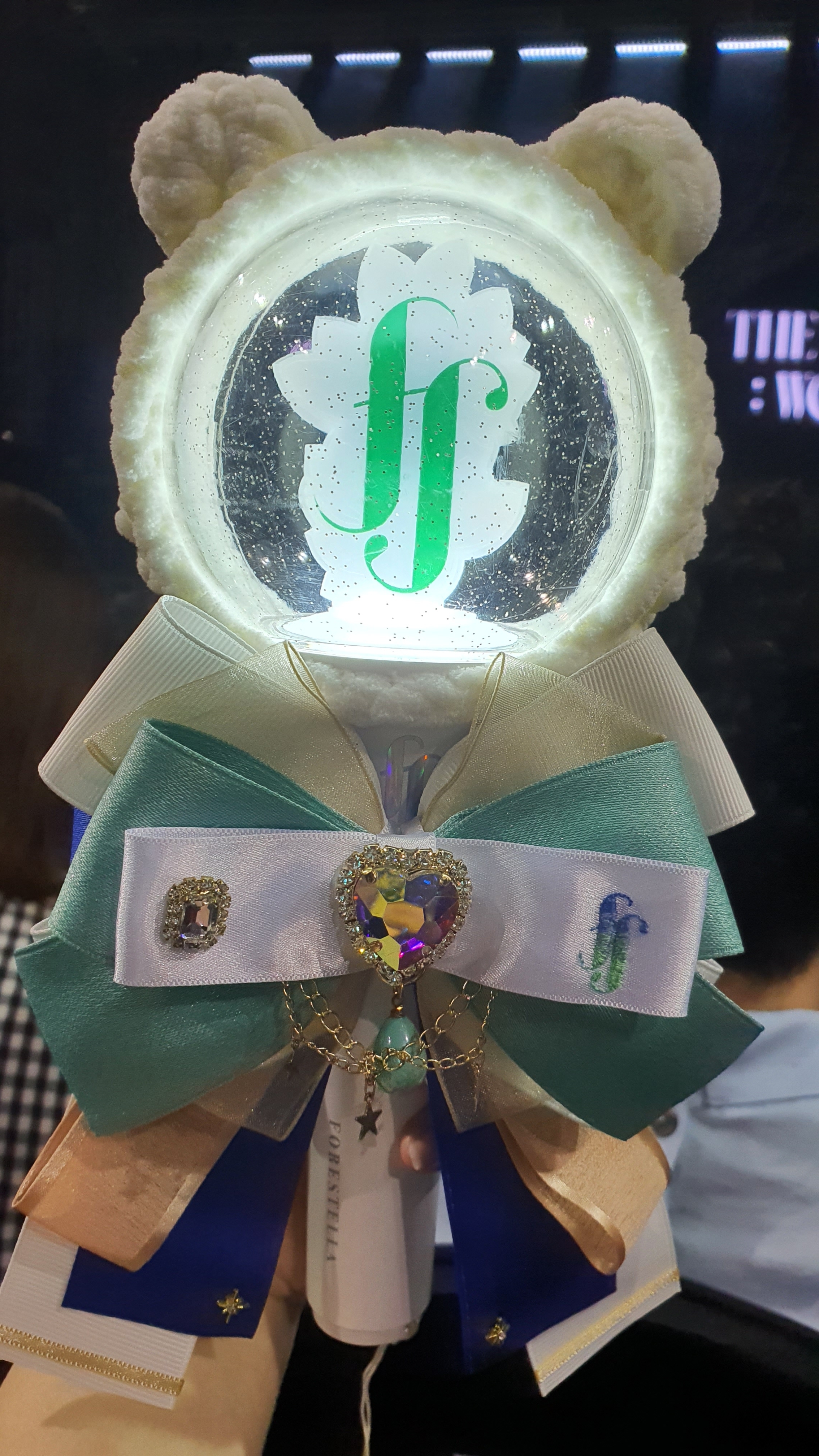 [잡담] 내 응원봉 짱이뿌지 | 인스티즈