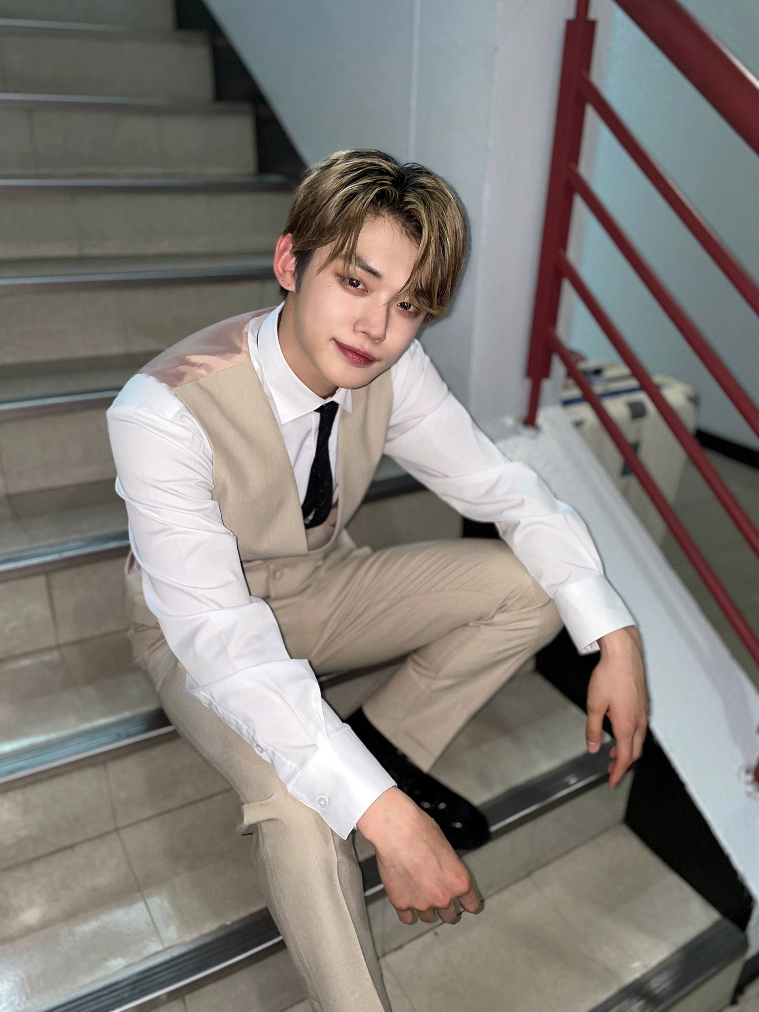 [잡담] 투바투 연준 투어 도느라 약간 탔는데 왜 더 기여워진거죠... | 인스티즈