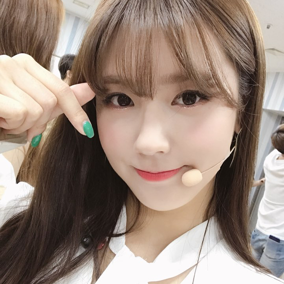 [잡담] 미연 데뷔 극초반때는 지금이랑 다른 매력이 있었다는거 아니 | 인스티즈