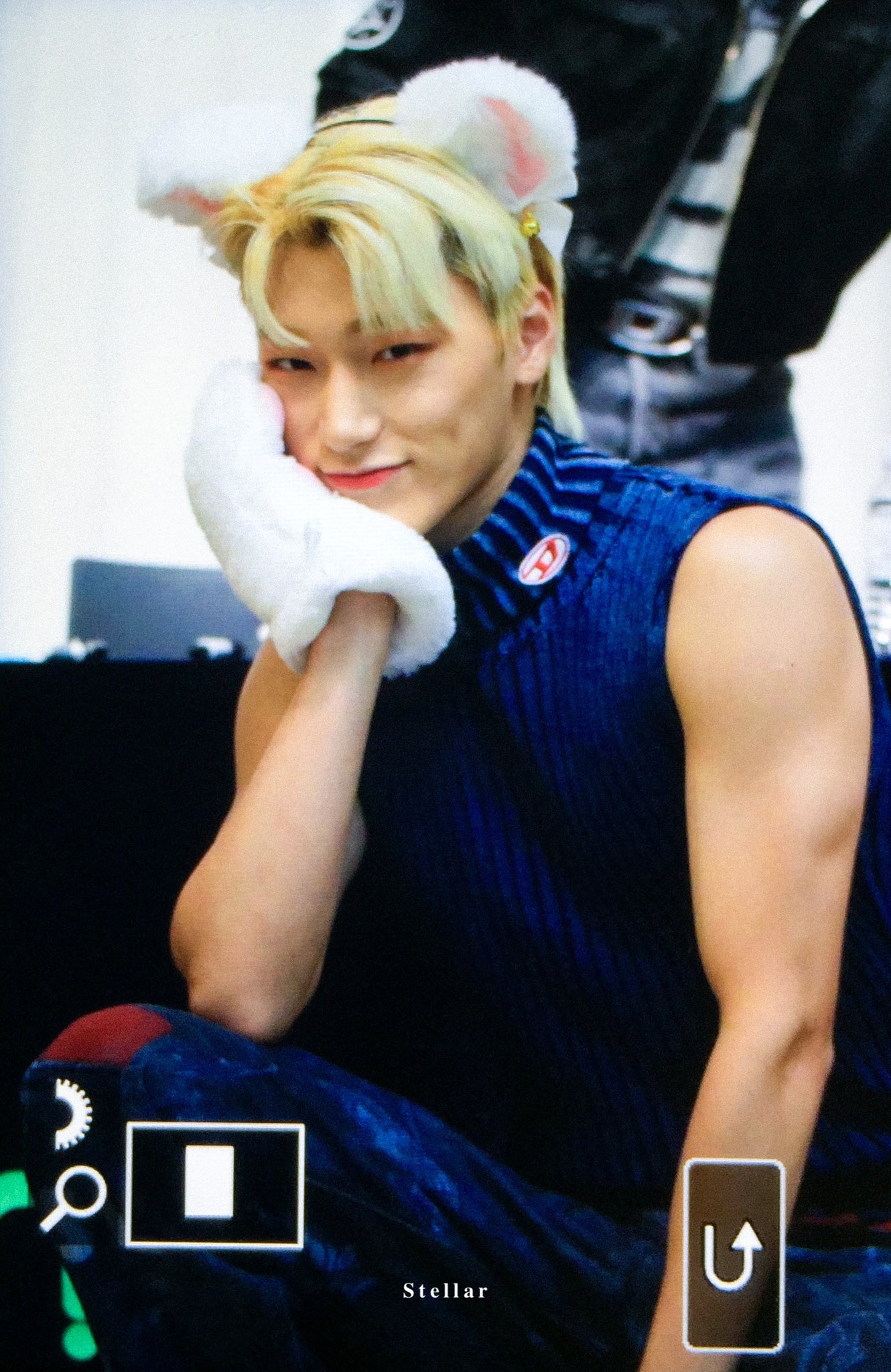 [잡담] 고양이 귀, 젤리, 꼬리 너무나 지대로고 귀여워 죽을 거 같음 | 인스티즈