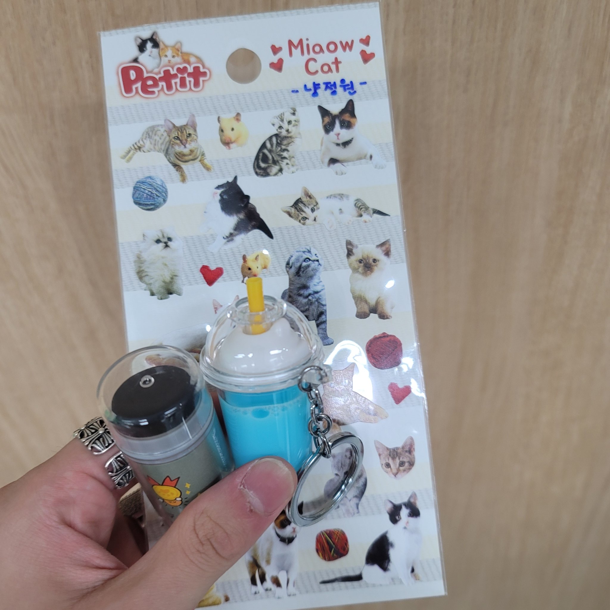 [잡담] 인가피디님이 정원이한테 고양이스티커세트 준 거 웃기다ㅋㅋㅋㅋㅋ | 인스티즈