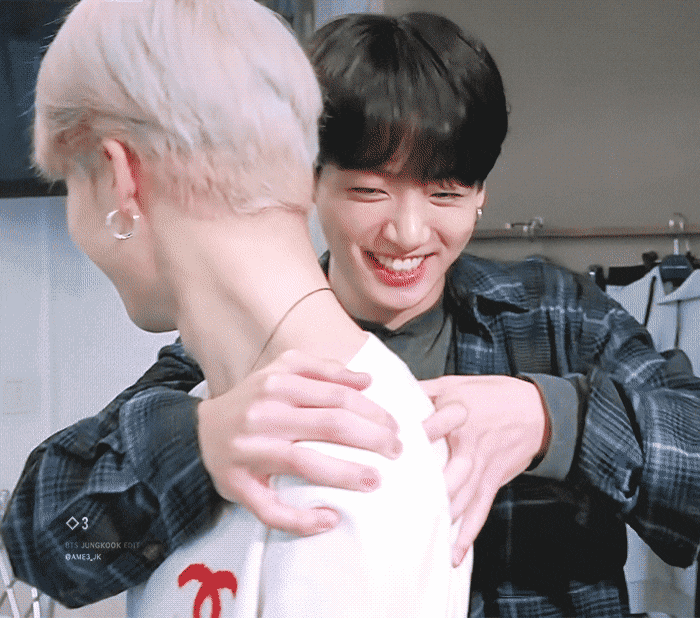 [잡담] 빅히트가 끝까지 데뷔 불안하게 했던 애/방시혁이 이름 몰랐던 애/저렇게 끼가 없어서 데뷔하겠냐는 말 들은 애 | 인스티즈