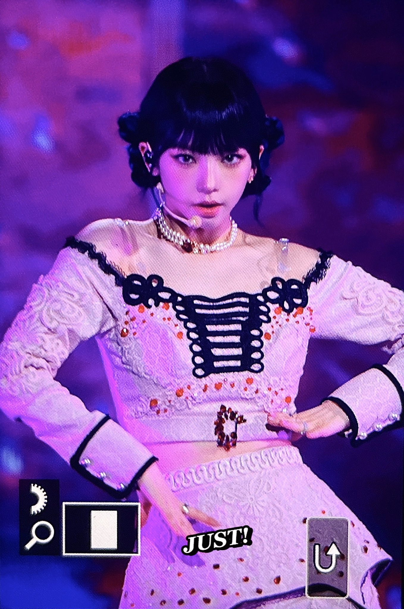 [잡담] 카리나 앞머리 무조건 없 파였는데 이렇게 보니까 개예쁘잖아….? | 인스티즈