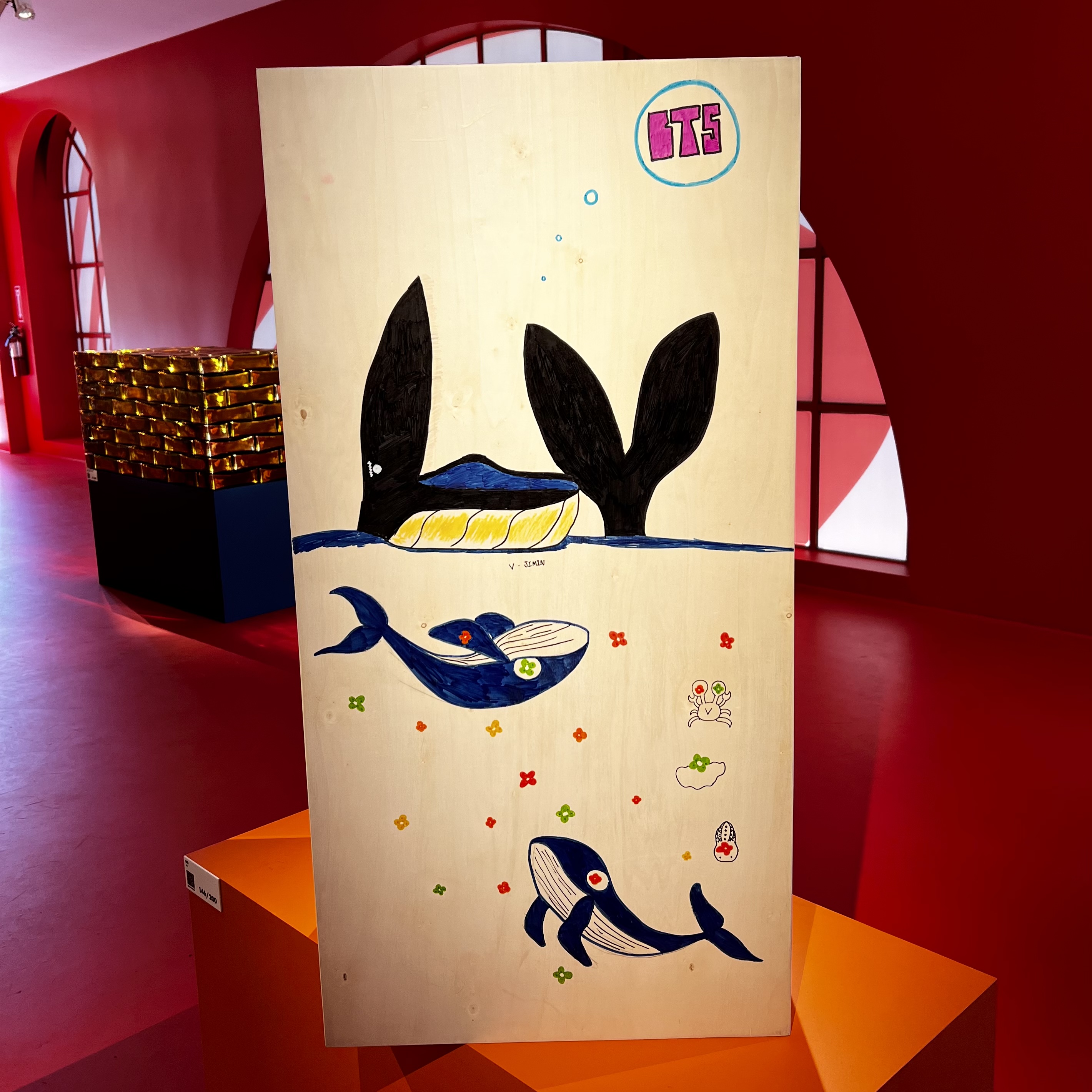 [잡담] 방탄소년단이 디자인한 루이비통 트렁크 보고왔엉 40 | 인스티즈