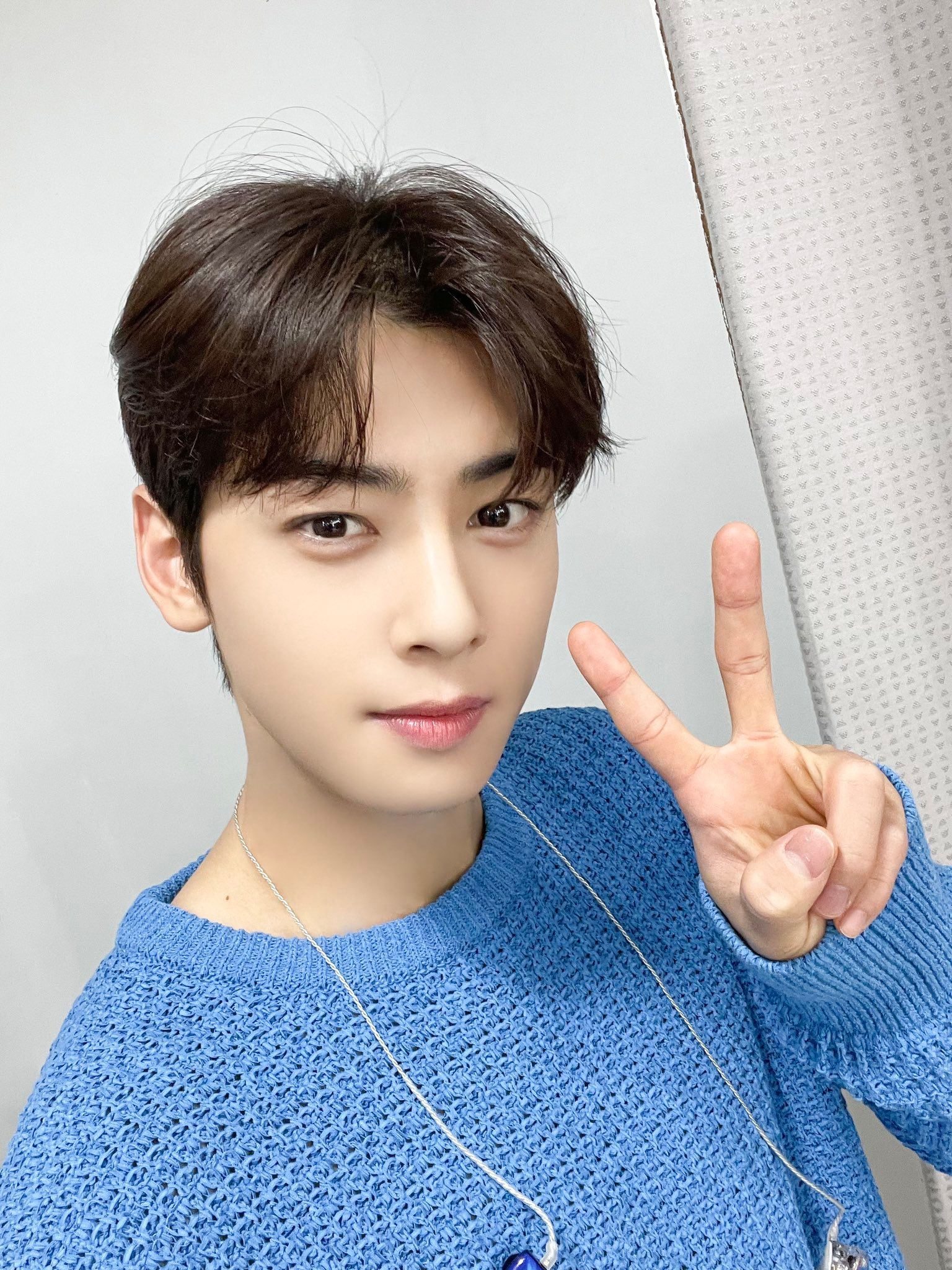 [잡담] 차은우 진짜 날이 갈수록 더 잘생겨지는 것 같음 | 인스티즈