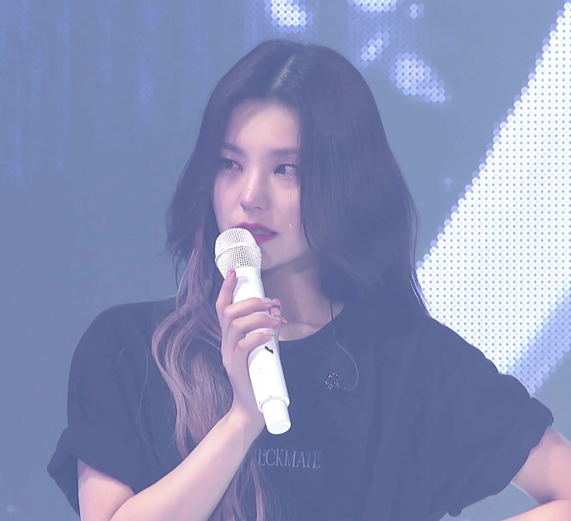[잡담] 예지 콘서트에서 울었네 | 인스티즈
