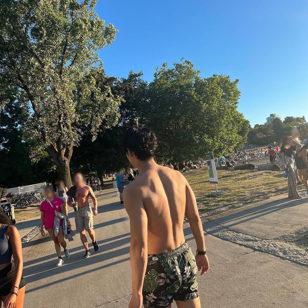 [잡담] 아니 세븐틴 등이 왜 이렇게 다 화나있는거임 | 인스티즈