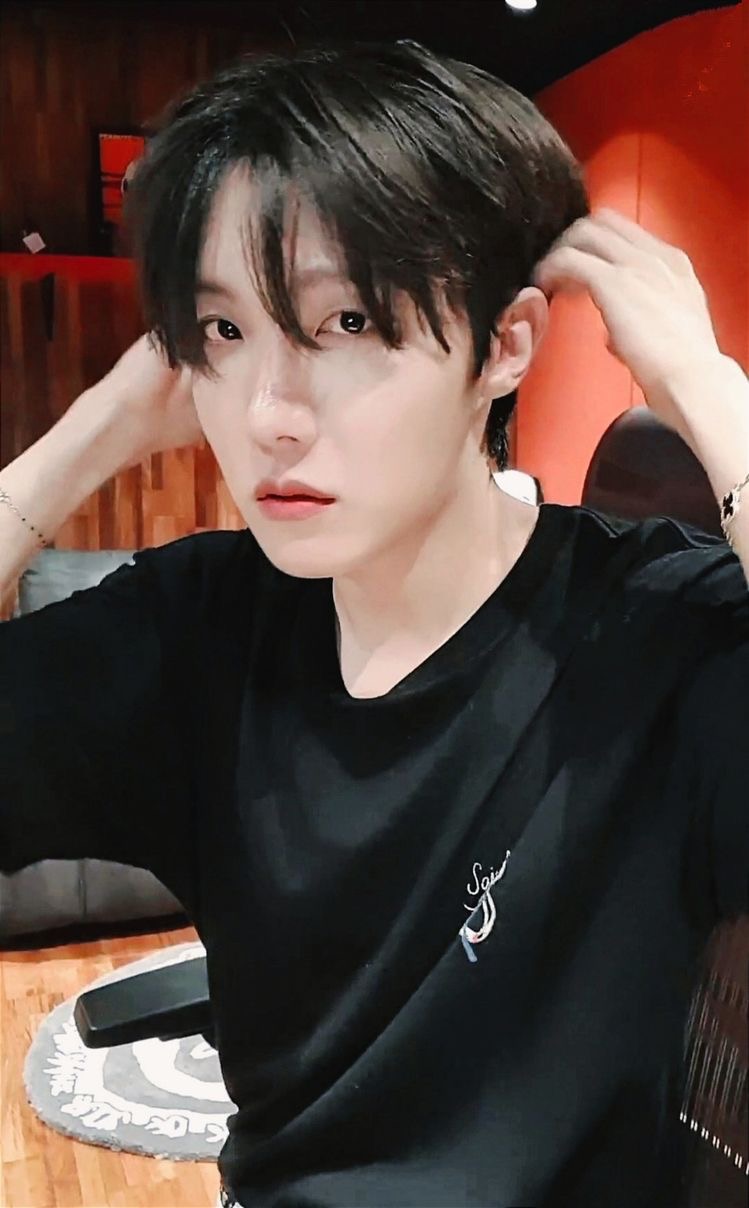 [잡담] 요즘 제이홉 채식하는 뱀파이어같음 | 인스티즈