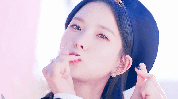 [잡담] 과거와 현재의 변화가 없는거 같은 최유진.. | 인스티즈