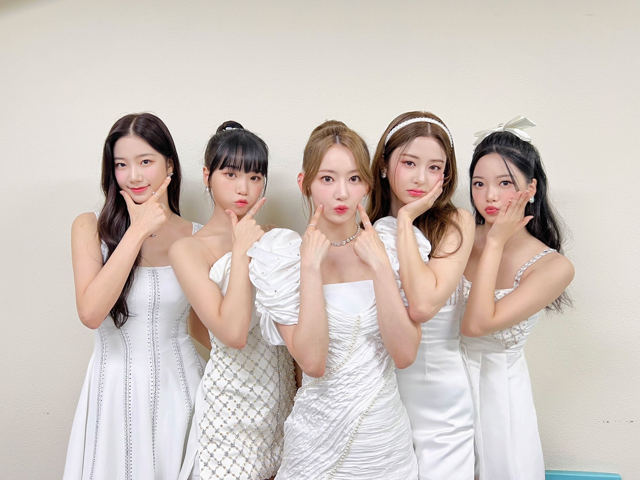 [잡담] 서울페스타 르세라핌 헤메코 짱 이뻤네 | 인스티즈