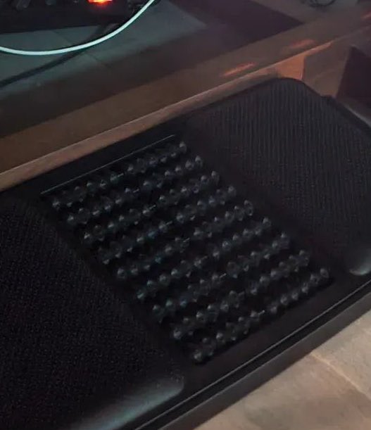 [잡담] 해외 방탄팬들 알엠 인스스 보고 저건 무슨 음향장비냐고 묻는 거 겁나 웃기네 | 인스티즈