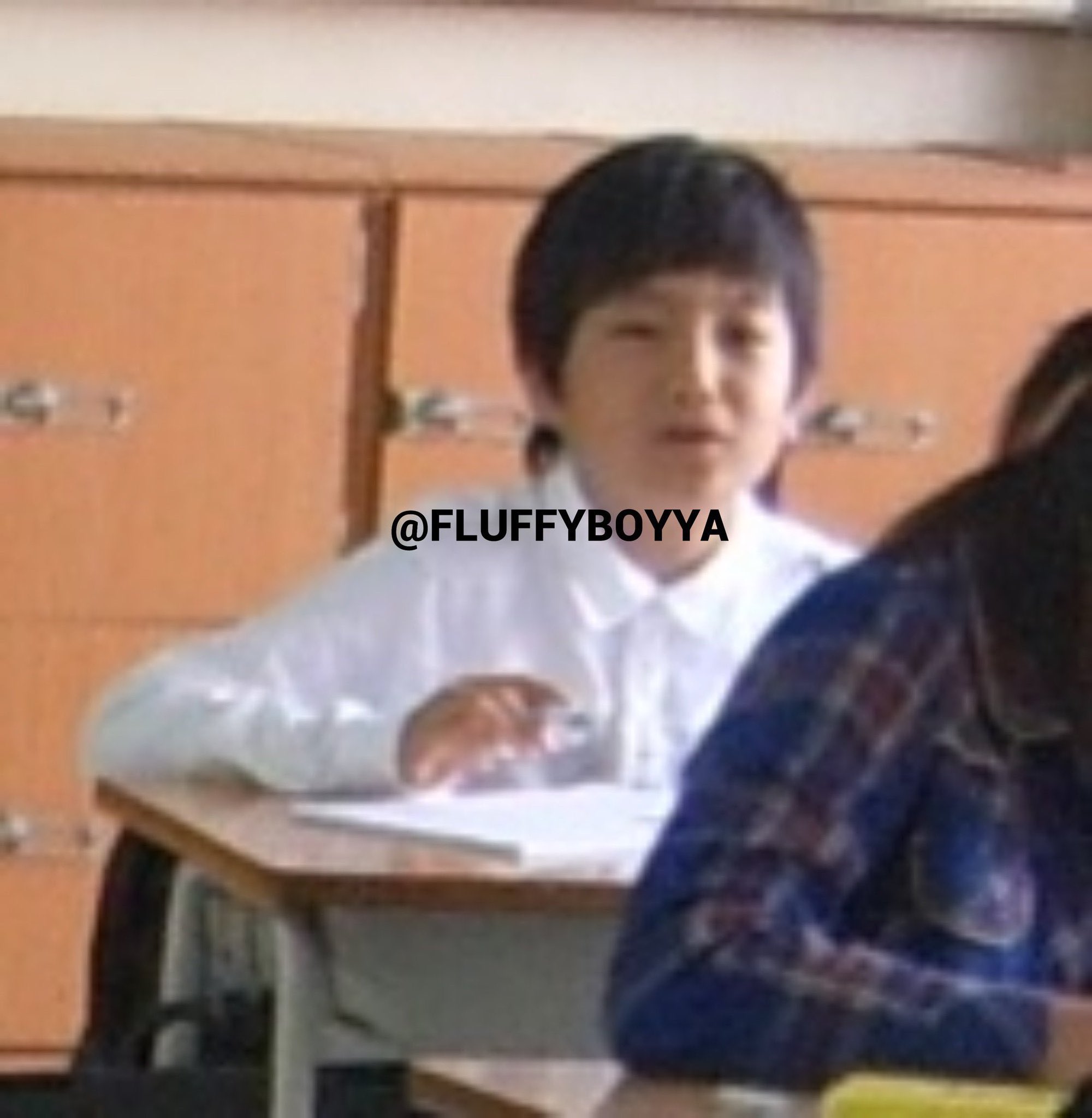 [잡담] 현재 초딩 때랑 주연 3살 때 뻥 안치고 친구 가능할듯 | 인스티즈