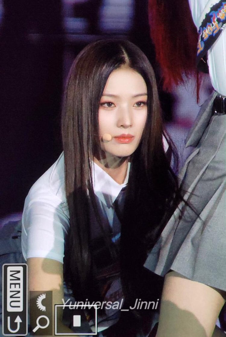 [잡담] 이언니 너무 잘생겼어... | 인스티즈