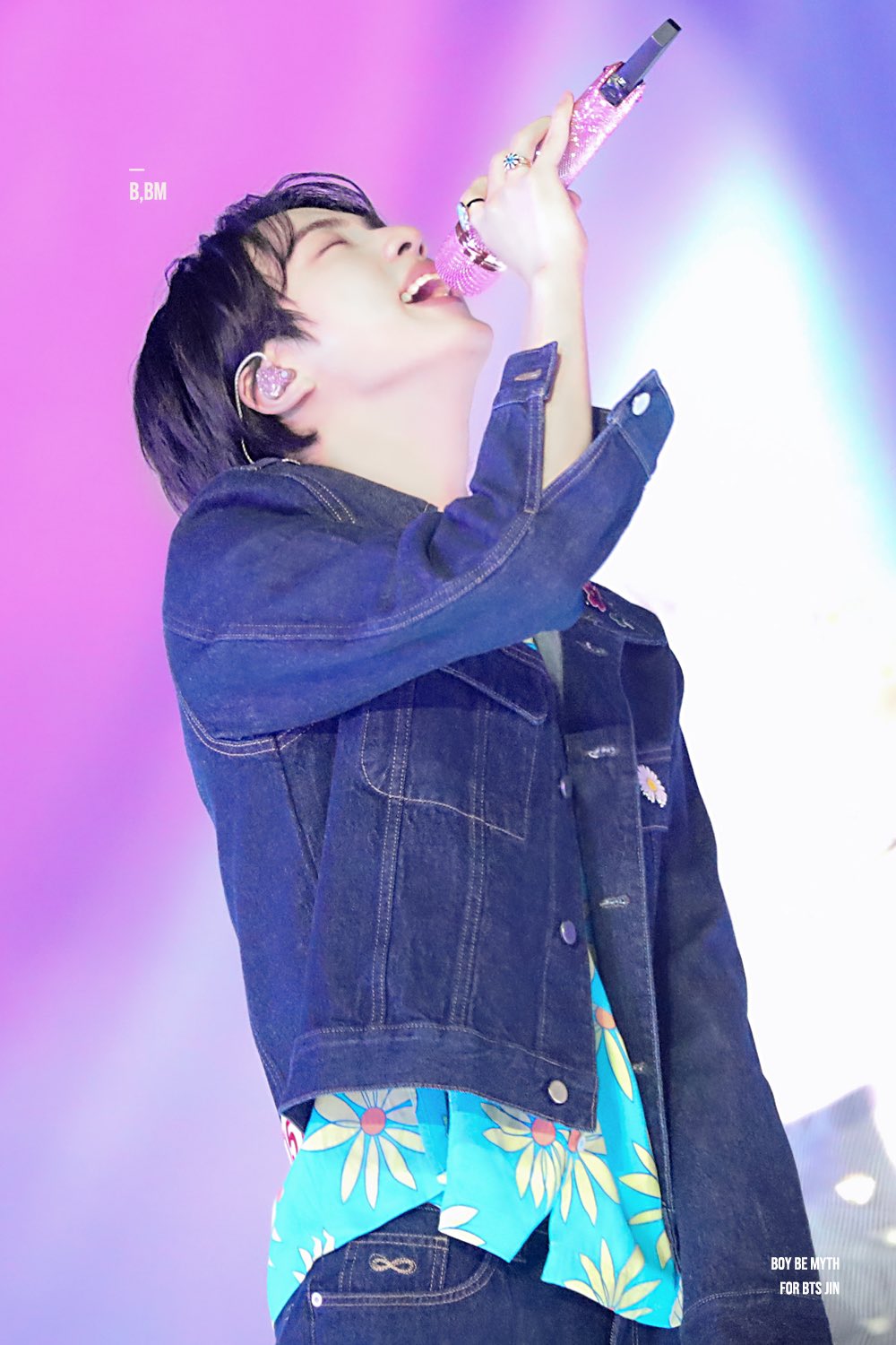 [잡담] 방탄 진 무대에서 행복해하는거 보여서 행복해 .. | 인스티즈