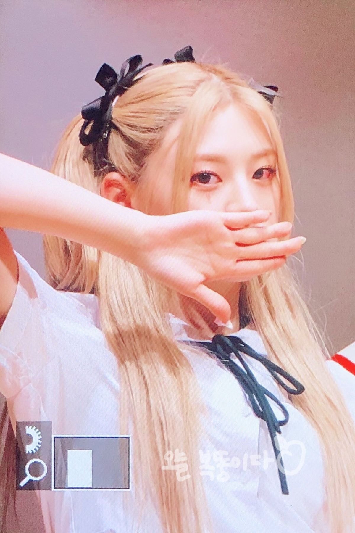 [잡담] 이 아이돌 누구야?? | 인스티즈