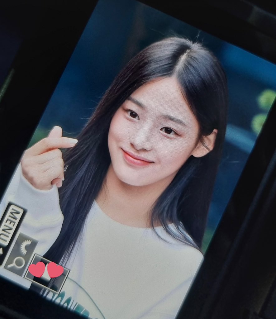 [잡담] 아 김민지 미쳤어 홈마 프리뷰 보는데 광대 터질 거 같다 | 인스티즈