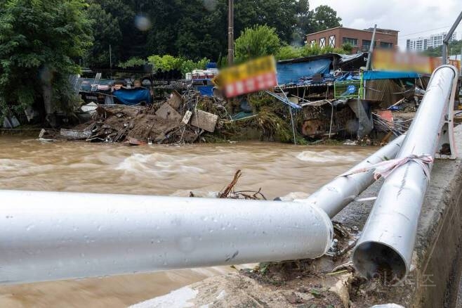 사망·실종 속출 폭우 피해에..검찰 직원들 3045만원 적십자사에 기탁 | 인스티즈