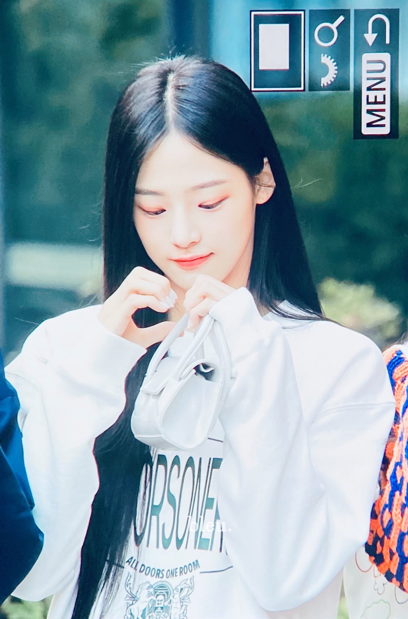 [잡담] 아 김민지 미쳤어 홈마 프리뷰 보는데 광대 터질 거 같다 | 인스티즈