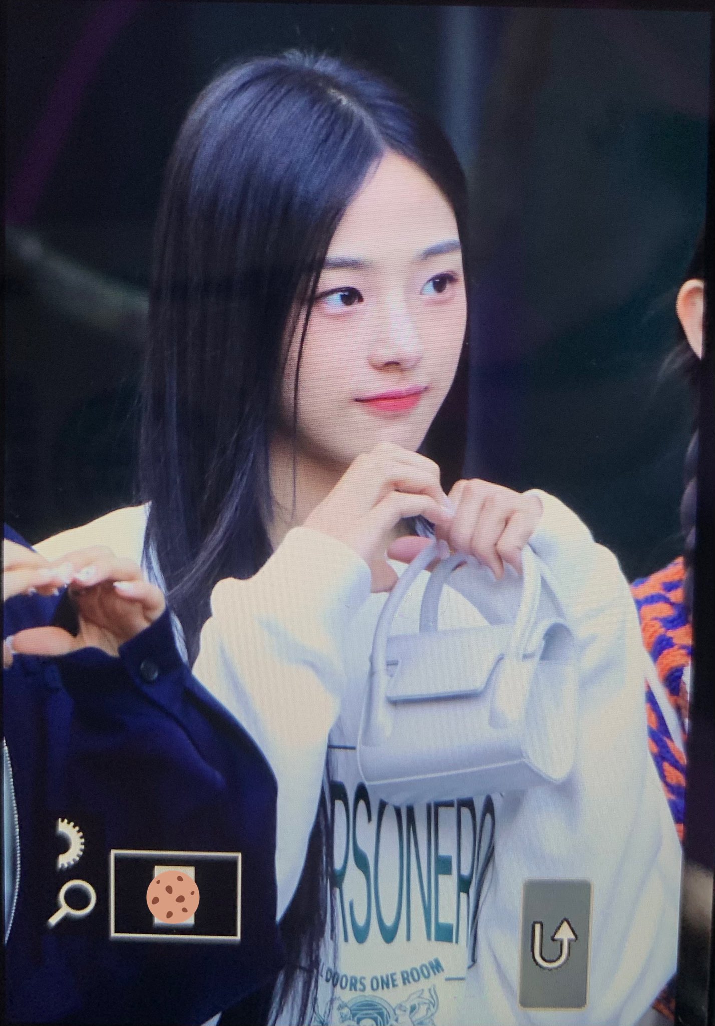 [잡담] 아 김민지 미쳤어 홈마 프리뷰 보는데 광대 터질 거 같다 | 인스티즈