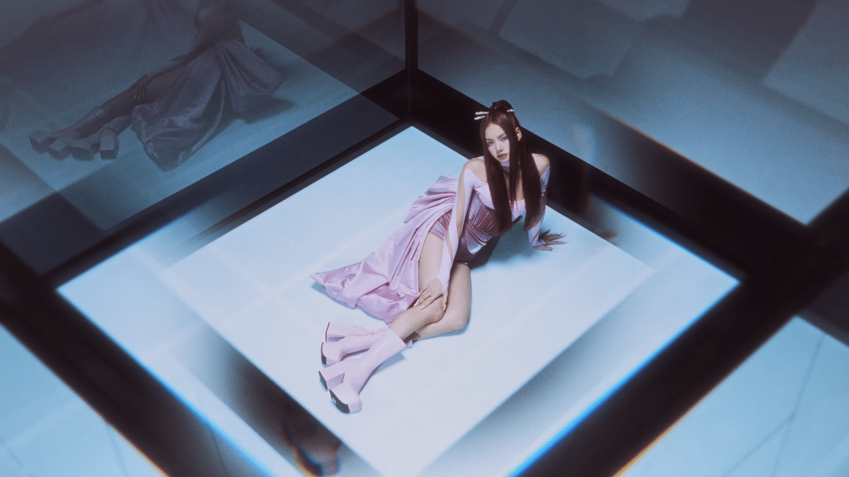 [잡담] 리사 인형이다 완전 | 인스티즈