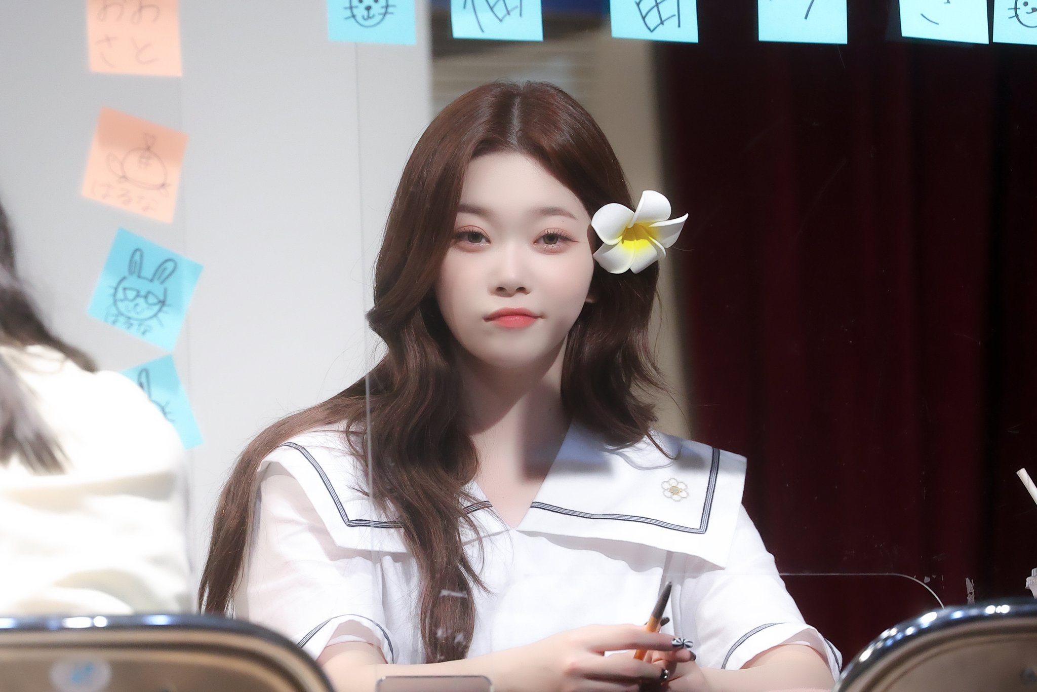 [잡담] 다른 멤버 찍다가 츠키한테 걸렸대 | 인스티즈