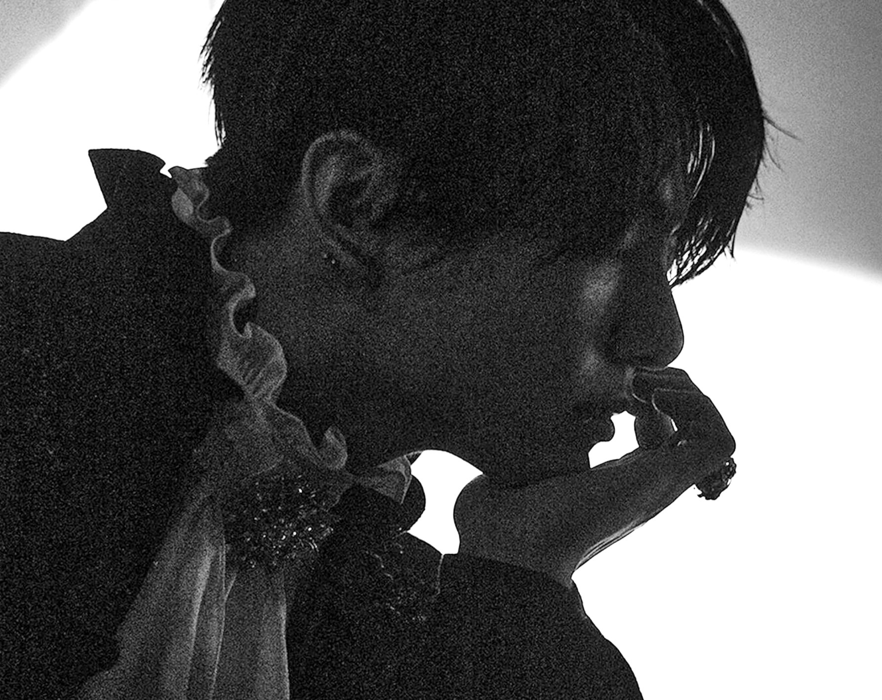 [잡담] 전정국 실루엣만 보이는데도 | 인스티즈