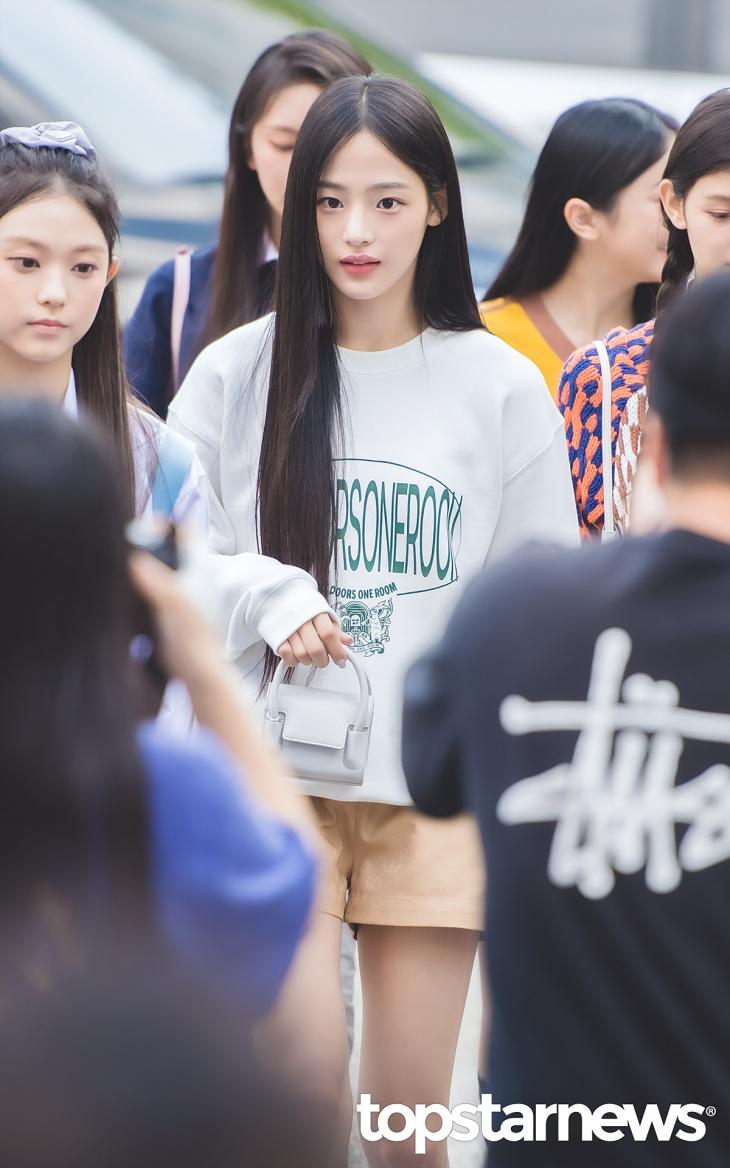 [잡담] 탑스타뉴스 민지 홈마급으로 사진 잘찍네 | 인스티즈