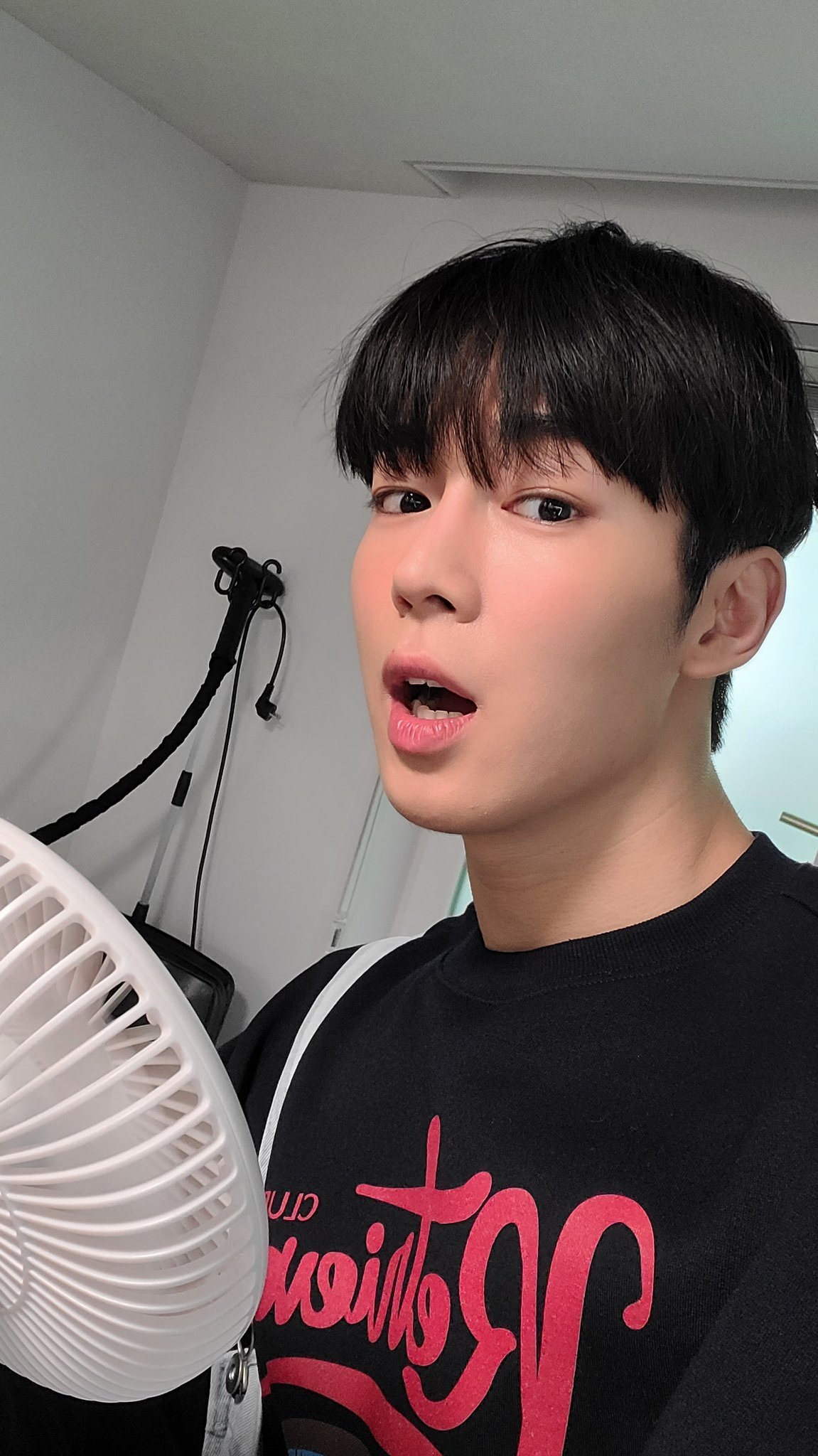 [잡담] 우리붕방강쥐님 오늘도 화이팅 하십시오 | 인스티즈