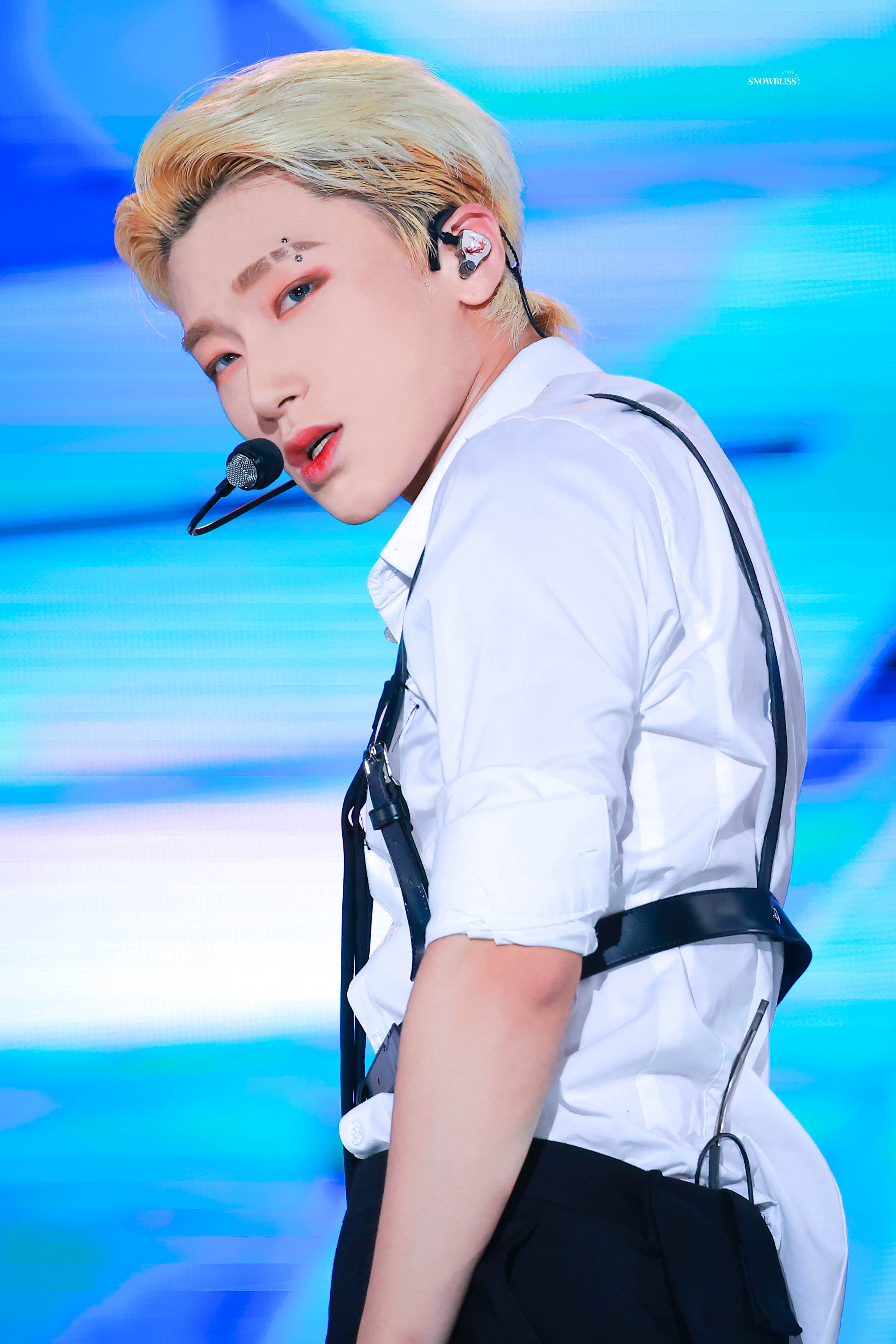 [잡담] 금발 병지 극락이야 너무 잘 어울림...😇 | 인스티즈