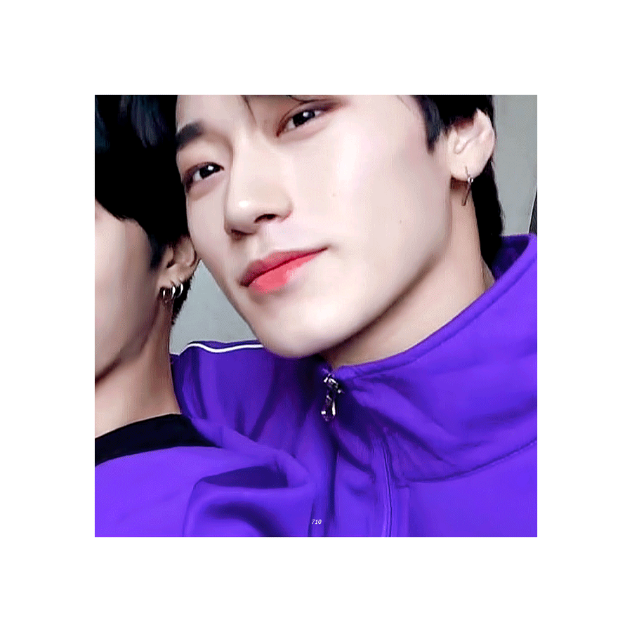 [잡담] 뭔가 배우 했어도 좋았을 것 같은 얼굴이다 | 인스티즈