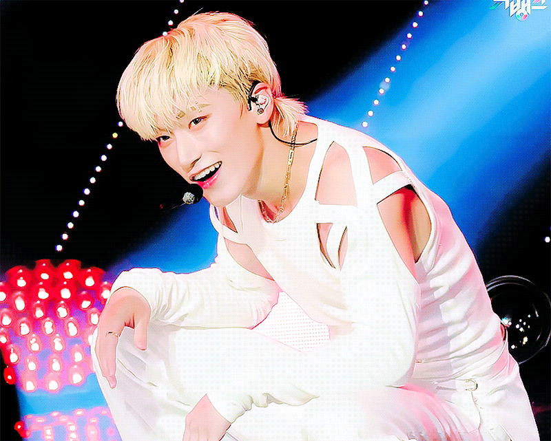 [잡담] 금발 병지 극락이야 너무 잘 어울림...😇 | 인스티즈