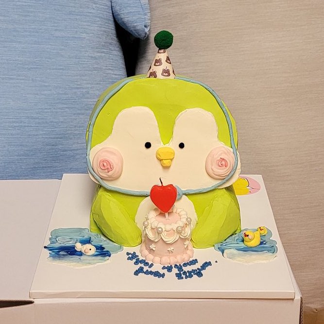 [잡담] 휴닝카이 생일케이크 초록색인 이유 | 인스티즈