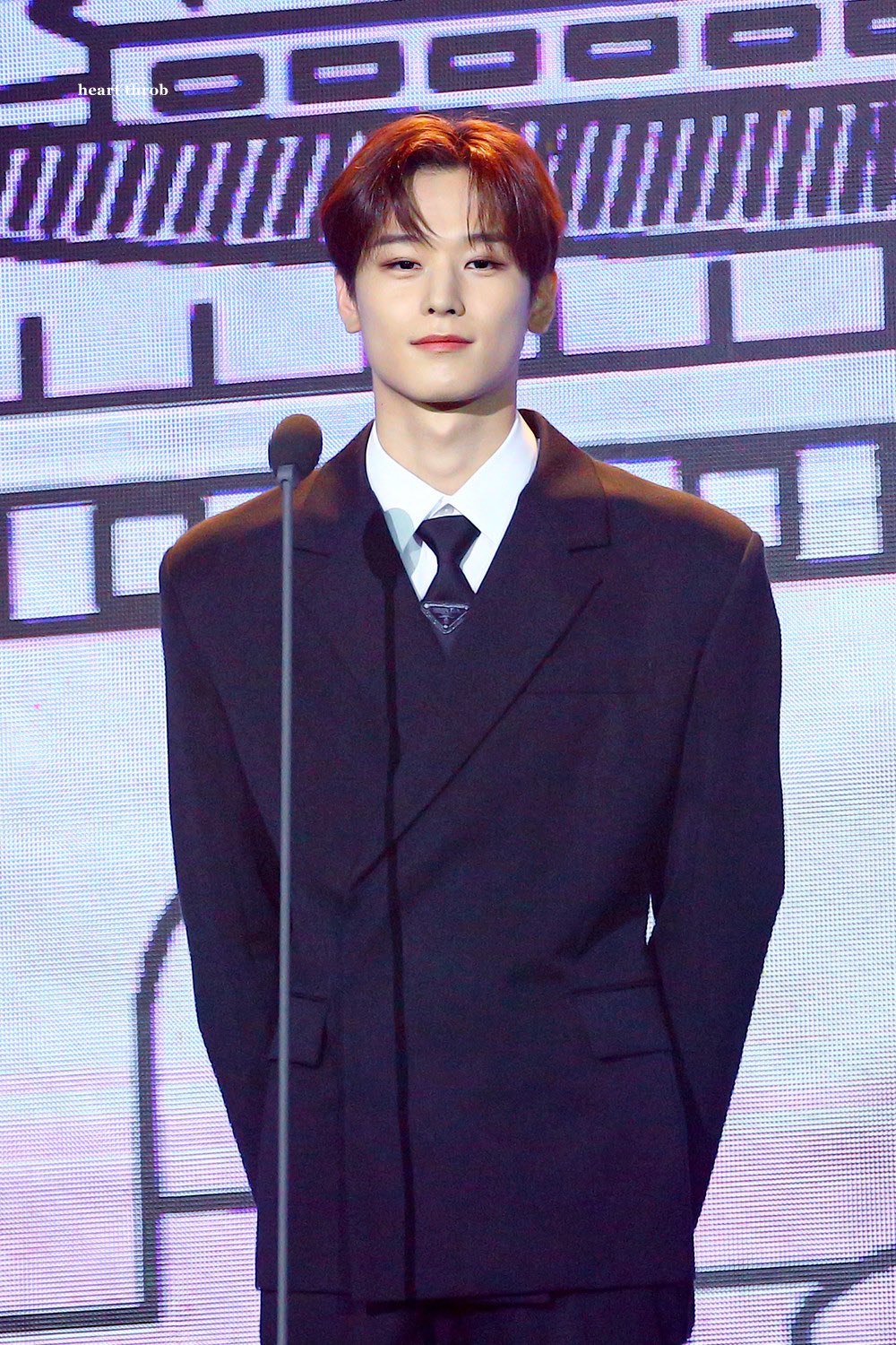 [잡담] 이주연 뭐 이런 남자가 다 있음? | 인스티즈