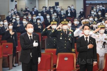 윤 대통령, 광복군 선열 봉송식 참석 "무명의 희생·헌신도 국가가 기억" | 인스티즈