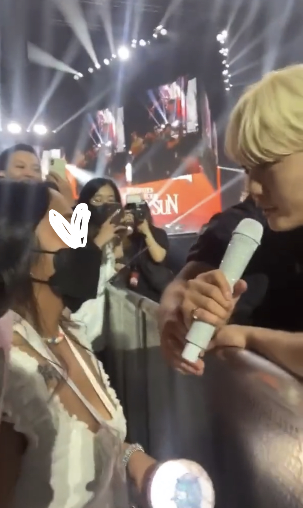 [잡담] 와 미친 세븐틴 빨리 한국 와 | 인스티즈