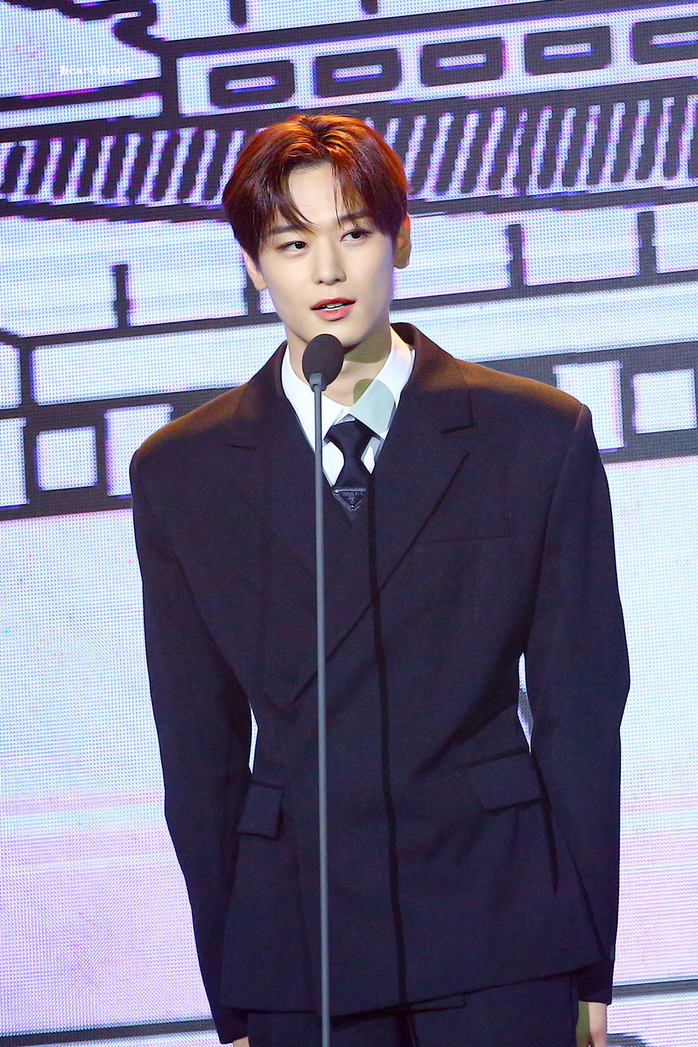 [OnAir] 곧 이게 나온다는 거죠.. 곧 주여니가 흐아아 | 인스티즈