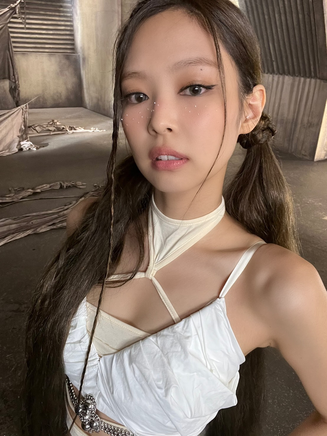 [정보/소식] 블랙핑크 제니 위버스 업데이트 | 인스티즈