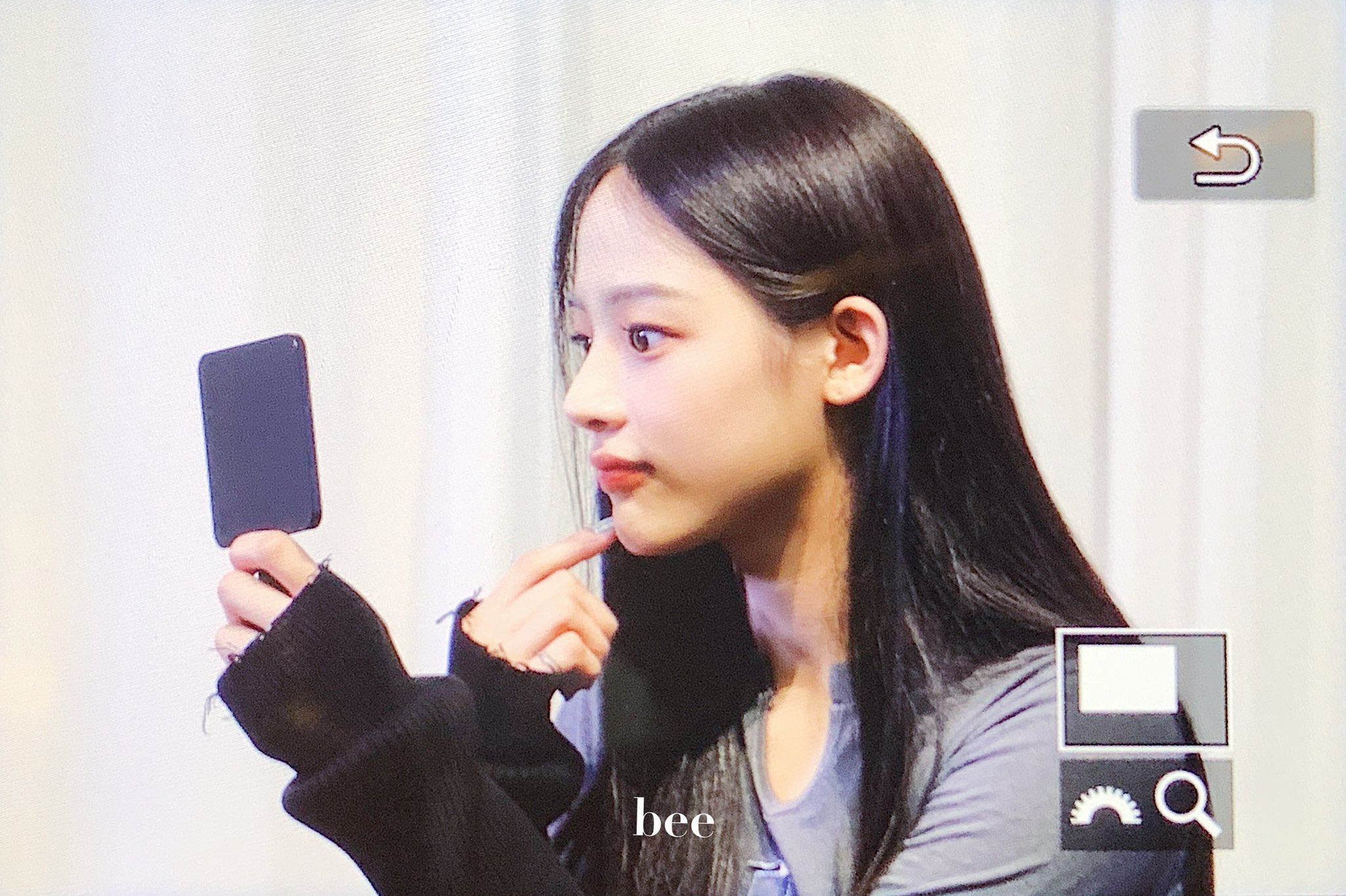 [잡담] 거울아 거울아 세상에서 누가 제일 예쁘니? | 인스티즈