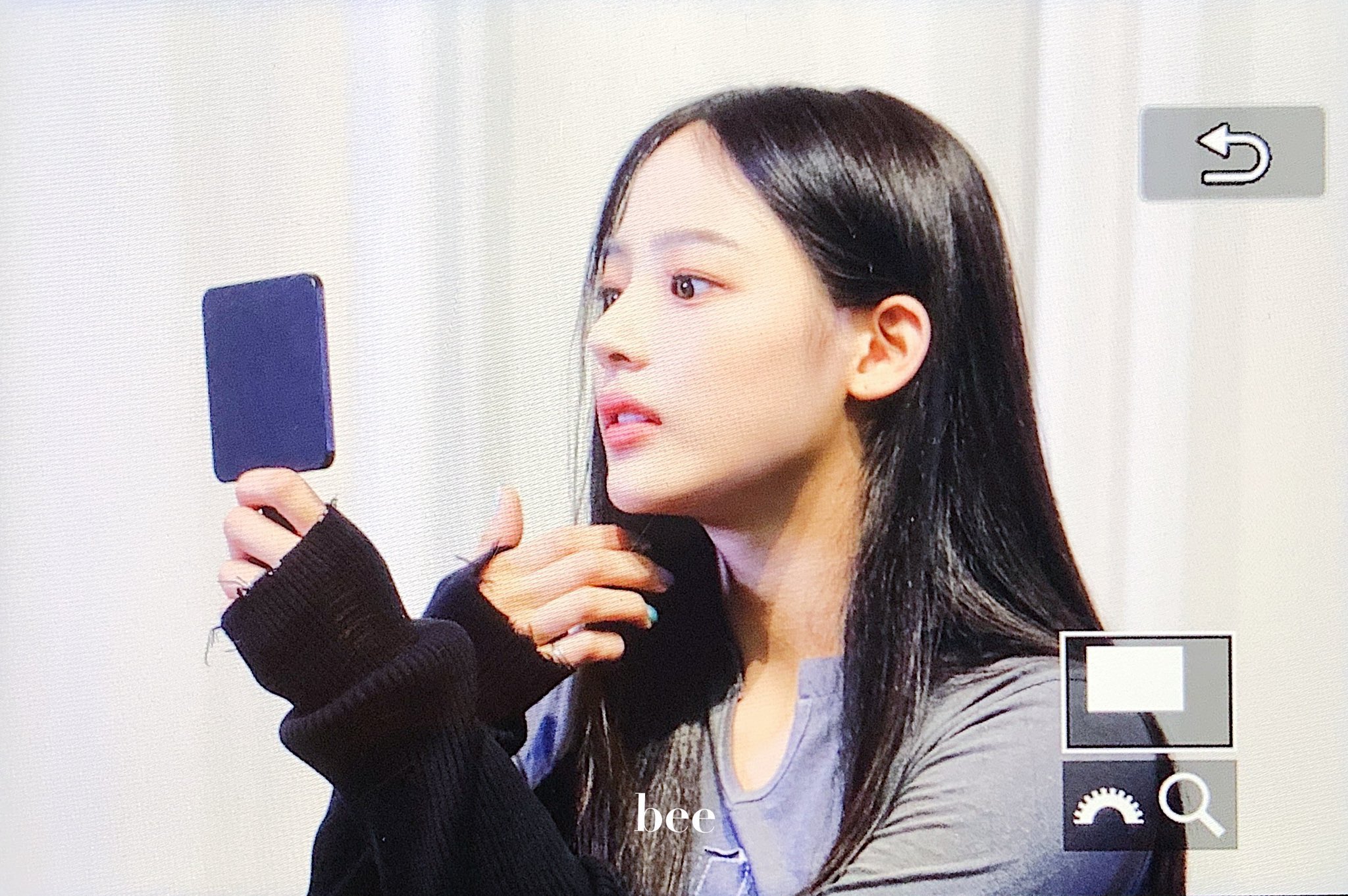 [잡담] 거울아 거울아 세상에서 누가 제일 예쁘니? | 인스티즈