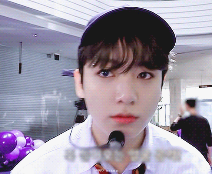 [잡담] 정국이 오드아이로 렌즈 낀거 | 인스티즈