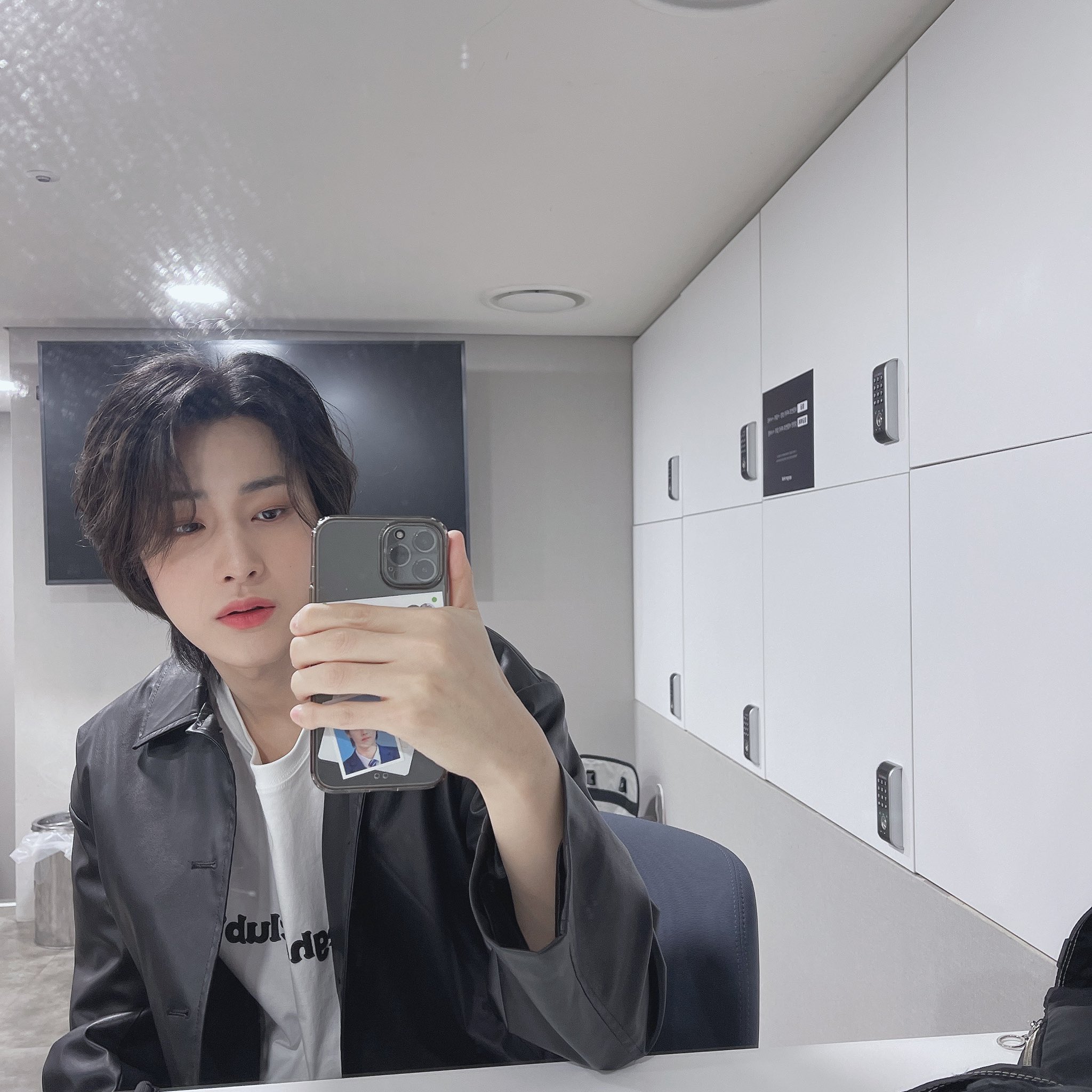 [잡담] 최애의 장발이 그리워지는 새벽 2시... | 인스티즈