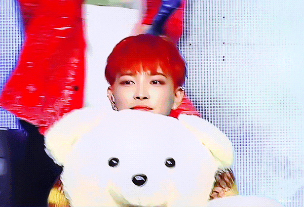 [잡담] 김홍중이 캡틴이라는 거... 너무 가슴이 뻐렁침 | 인스티즈