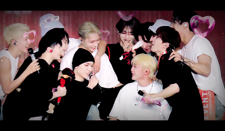 [잡담] 세븐틴 우지가 이번에 처음으로 멤버들한테 생일 선물 갖고 싶은거 말한 이유 | 인스티즈