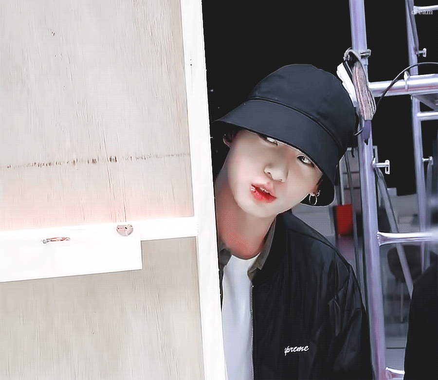 [잡담] 방탄 정국 몸매는 창조주가 공들여 빚은 것 같아 | 인스티즈