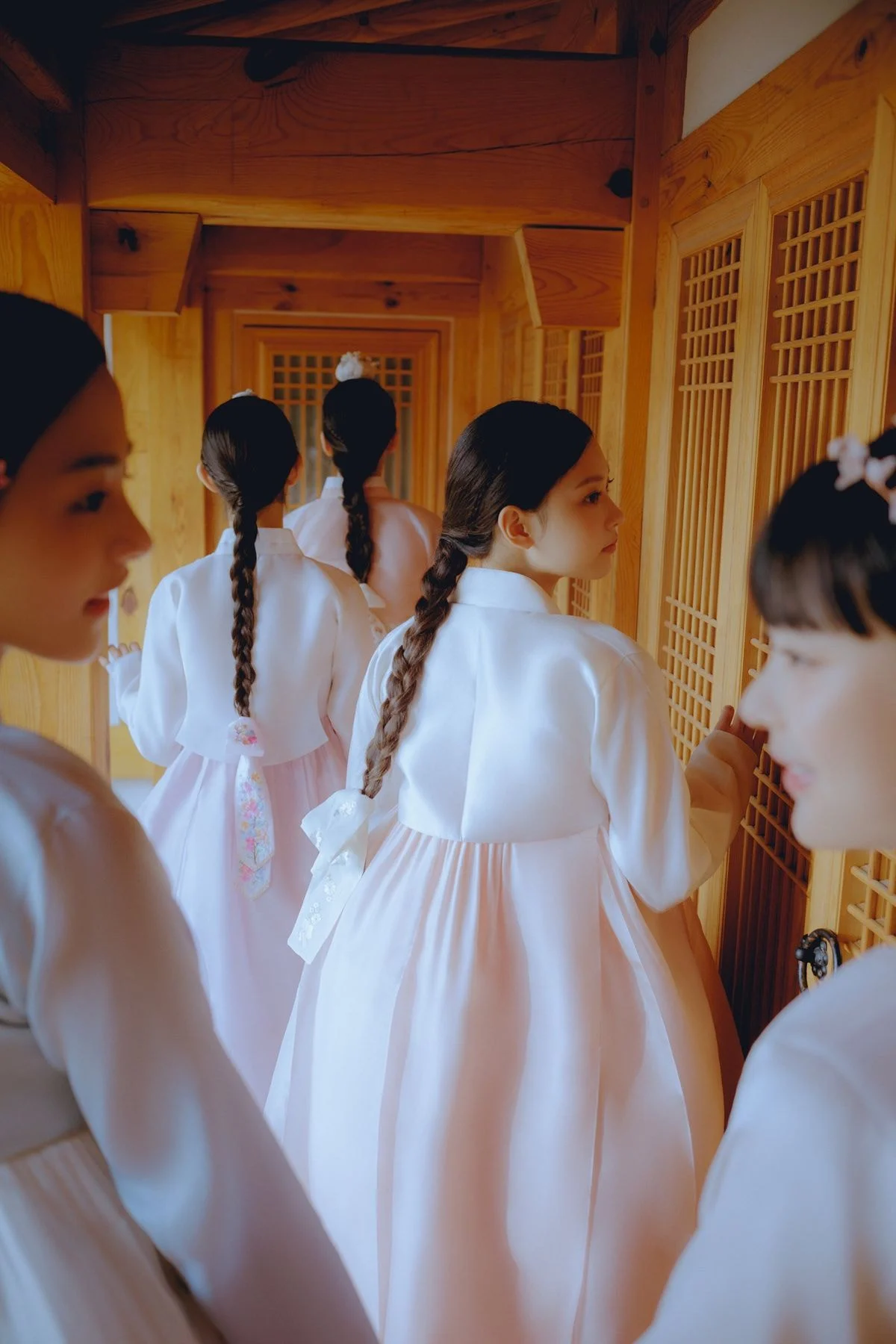 [잡담] ???? 뉴진스 한복 대체 뭐임??? 너무 예뻐서 소름돋아 | 인스티즈