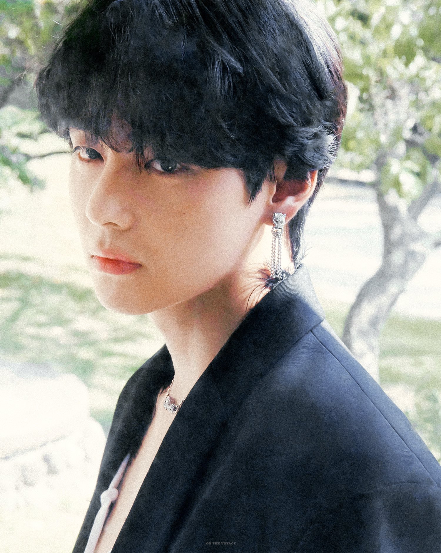 [잡담] 뷔 보그 뜬거 얼빡샷도 좋지만 | 인스티즈