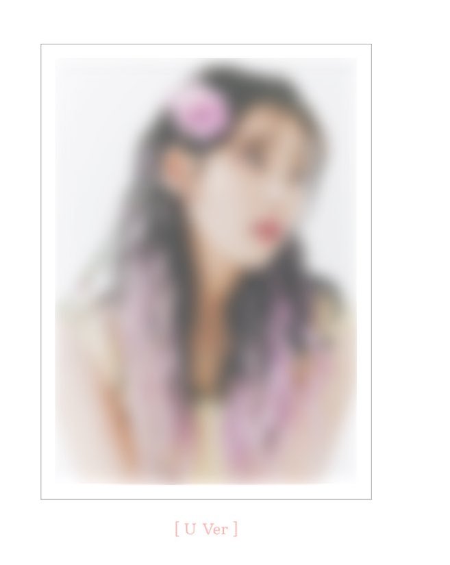 [잡담] 아이유 콘서트 엠디 미리보기 사진 중에..이거 | 인스티즈