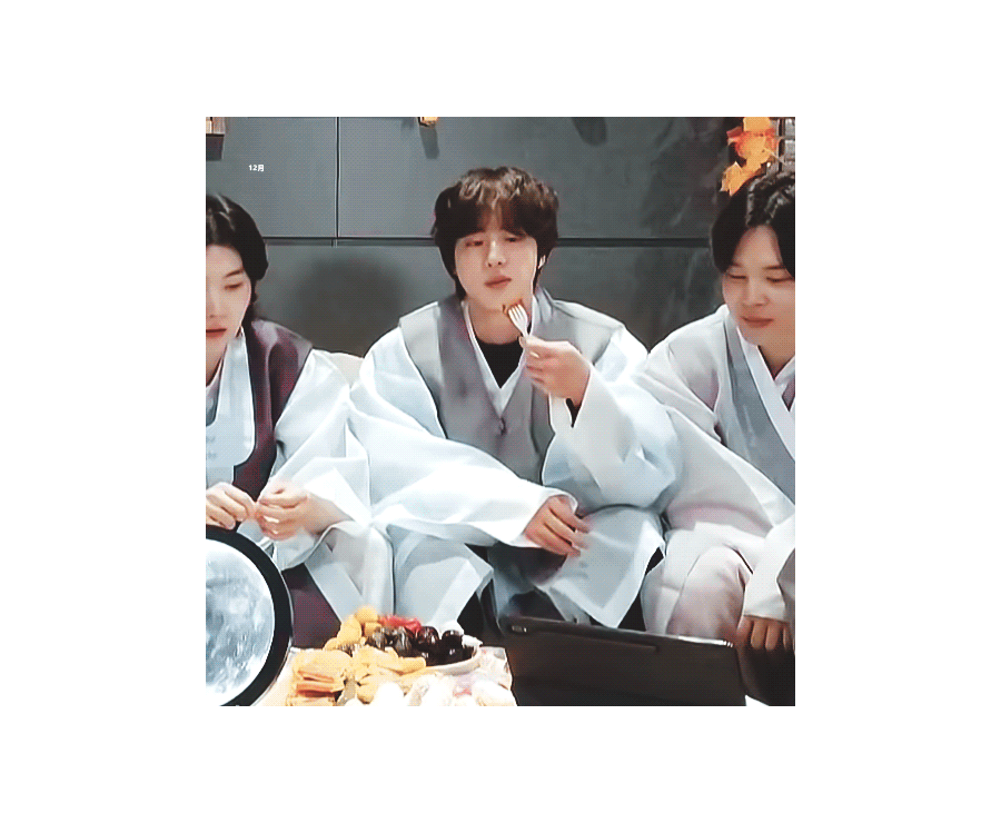 [잡담] 방탄 진 지금 60키로라는데 볼살은 붙었다? | 인스티즈